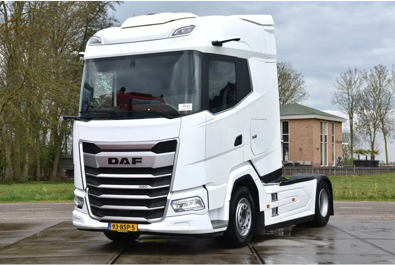 DAF XG 480 4x2 - 230 TKM - CAMERA SYSTEM - PARK. AIRCO - 2 x FUEL TANKS - APPLE CARPLAY/ANDROID - LED LIGHTS - TOP CONDITION - - Tractor unit: picture 2 DAF XG 480 4x2 - 230 TKM - CAMERA SYSTEM - PARK. AIRCO - 2 x FUEL TANKS - APPLE CARPLAY/ANDROID - LED LIGHTS - TOP CONDITION - - Tractor unit: picture 2