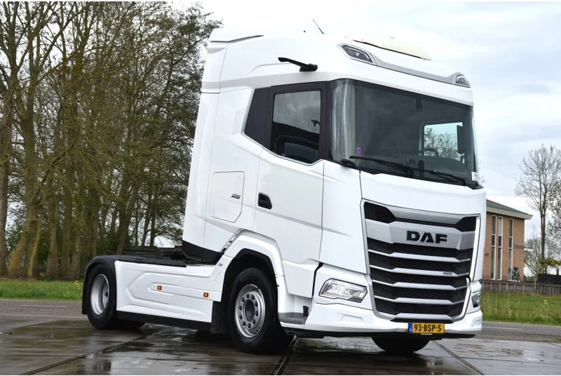 DAF XG 480 4x2 - 230 TKM - CAMERA SYSTEM - PARK. AIRCO - 2 x FUEL TANKS - APPLE CARPLAY/ANDROID - LED LIGHTS - TOP CONDITION - - Tractor unit: picture 1 DAF XG 480 4x2 - 230 TKM - CAMERA SYSTEM - PARK. AIRCO - 2 x FUEL TANKS - APPLE CARPLAY/ANDROID - LED LIGHTS - TOP CONDITION - - Tractor unit: picture 1