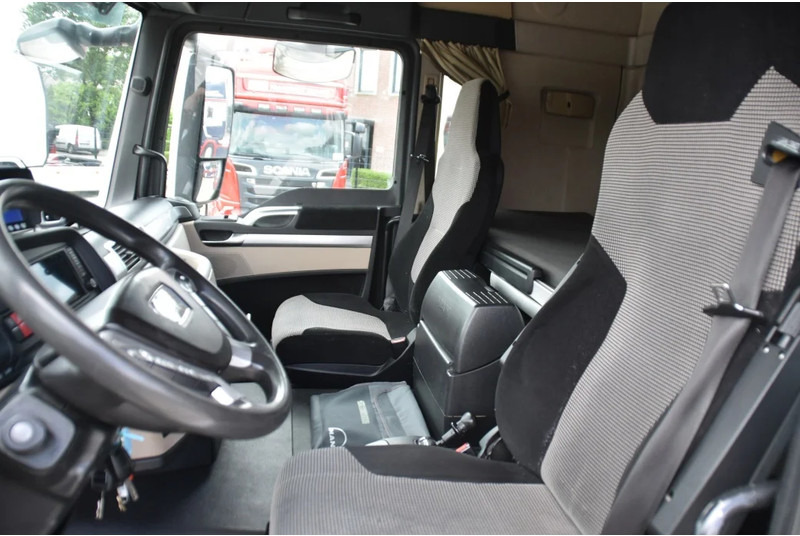 MAN TGS 18.360 4x2 - EURO 6 - 887 TKM - NAVI - AIRCO - DIFF. LOCK - GOOD CONDITION - - Tractor unit: picture 5 MAN TGS 18.360 4x2 - EURO 6 - 887 TKM - NAVI - AIRCO - DIFF. LOCK - GOOD CONDITION - - Tractor unit: picture 5