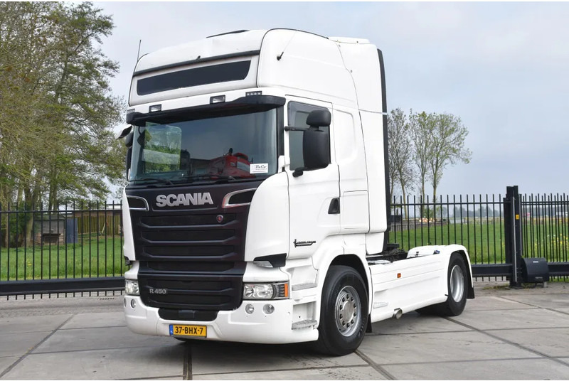 Scania R450 TL 4x2 - CROWN EDITION - SCR ONLY - 878 TKM - AIRCO - 4 POINT AIRSUSP. REAR - XENON - - Tractor unit: picture 2 Scania R450 TL 4x2 - CROWN EDITION - SCR ONLY - 878 TKM - AIRCO - 4 POINT AIRSUSP. REAR - XENON - - Tractor unit: picture 2