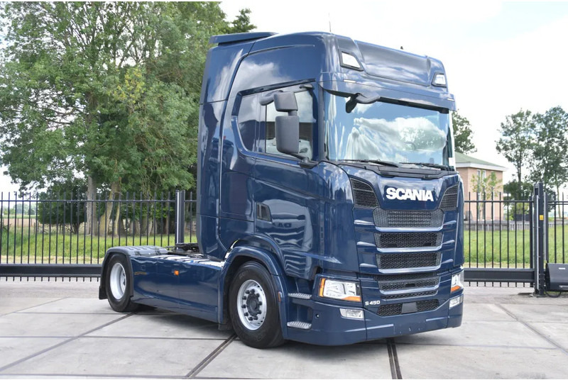 Scania S450 NGS 4x2NB - FULL AIR - 743 TKM - RETARDER - PARK. AIRCO - 2 x FUEL TANKS - TOP CONDITION - - Tractor unit: picture 1 Scania S450 NGS 4x2NB - FULL AIR - 743 TKM - RETARDER - PARK. AIRCO - 2 x FUEL TANKS - TOP CONDITION - - Tractor unit: picture 1