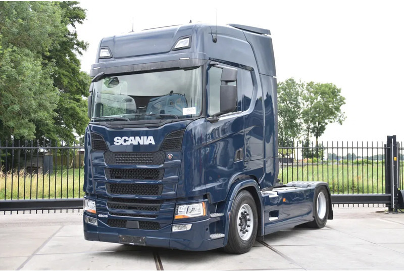 Scania S450 NGS 4x2NB - FULL AIR - RETARDER - ACC - PARK. AIRCO - 2 x FUEL TANKS - TOP CONDITION - - Tractor unit: picture 2 Scania S450 NGS 4x2NB - FULL AIR - RETARDER - ACC - PARK. AIRCO - 2 x FUEL TANKS - TOP CONDITION - - Tractor unit: picture 2