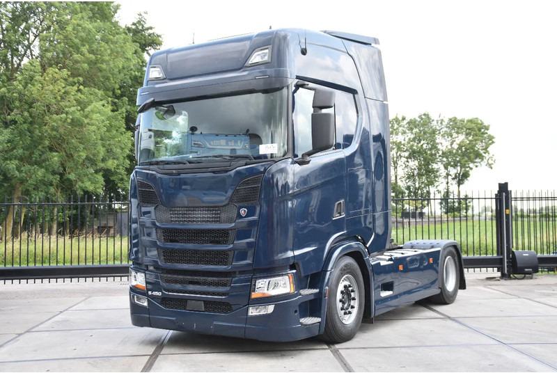 Scania S450 NGS 4x2NB - RETARDER - 662 TKM - FULL AIR - AIRCO - 2 x FUEL TANKS - TOP CONDITION - - Tractor unit: picture 1 Scania S450 NGS 4x2NB - RETARDER - 662 TKM - FULL AIR - AIRCO - 2 x FUEL TANKS - TOP CONDITION - - Tractor unit: picture 1