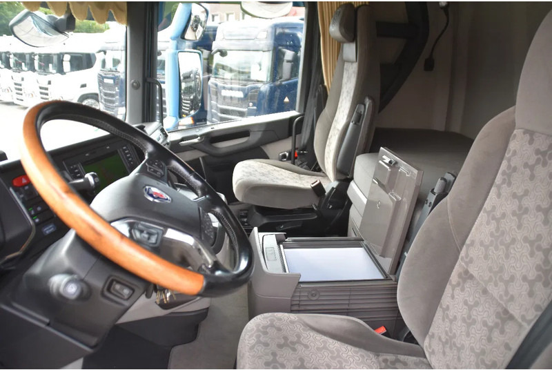 Scania S500 NGS 4x2NB - RETARDER - FULL AIR - PARK. AIRCO - FULL OPTIONS - 4 POINT AIR SUSPENSION - EXCELLENT CONDITION - - Tractor unit: picture 5 Scania S500 NGS 4x2NB - RETARDER - FULL AIR - PARK. AIRCO - FULL OPTIONS - 4 POINT AIR SUSPENSION - EXCELLENT CONDITION - - Tractor unit: picture 5