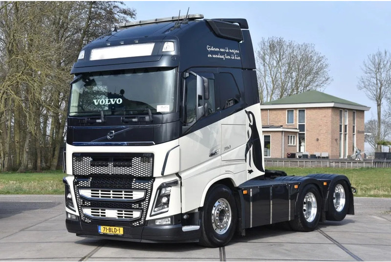 Volvo FH 16.750 Globetrotter XL 6x2 - RETARDER - FULL AIR - PARK. AIRCO - DYNAMIC STEERING - SLIDING FIFTH WHEEL - ALCOA'S - TOP CONDI - Tractor unit: picture 2 Volvo FH 16.750 Globetrotter XL 6x2 - RETARDER - FULL AIR - PARK. AIRCO - DYNAMIC STEERING - SLIDING FIFTH WHEEL - ALCOA'S - TOP CONDI - Tractor unit: picture 2