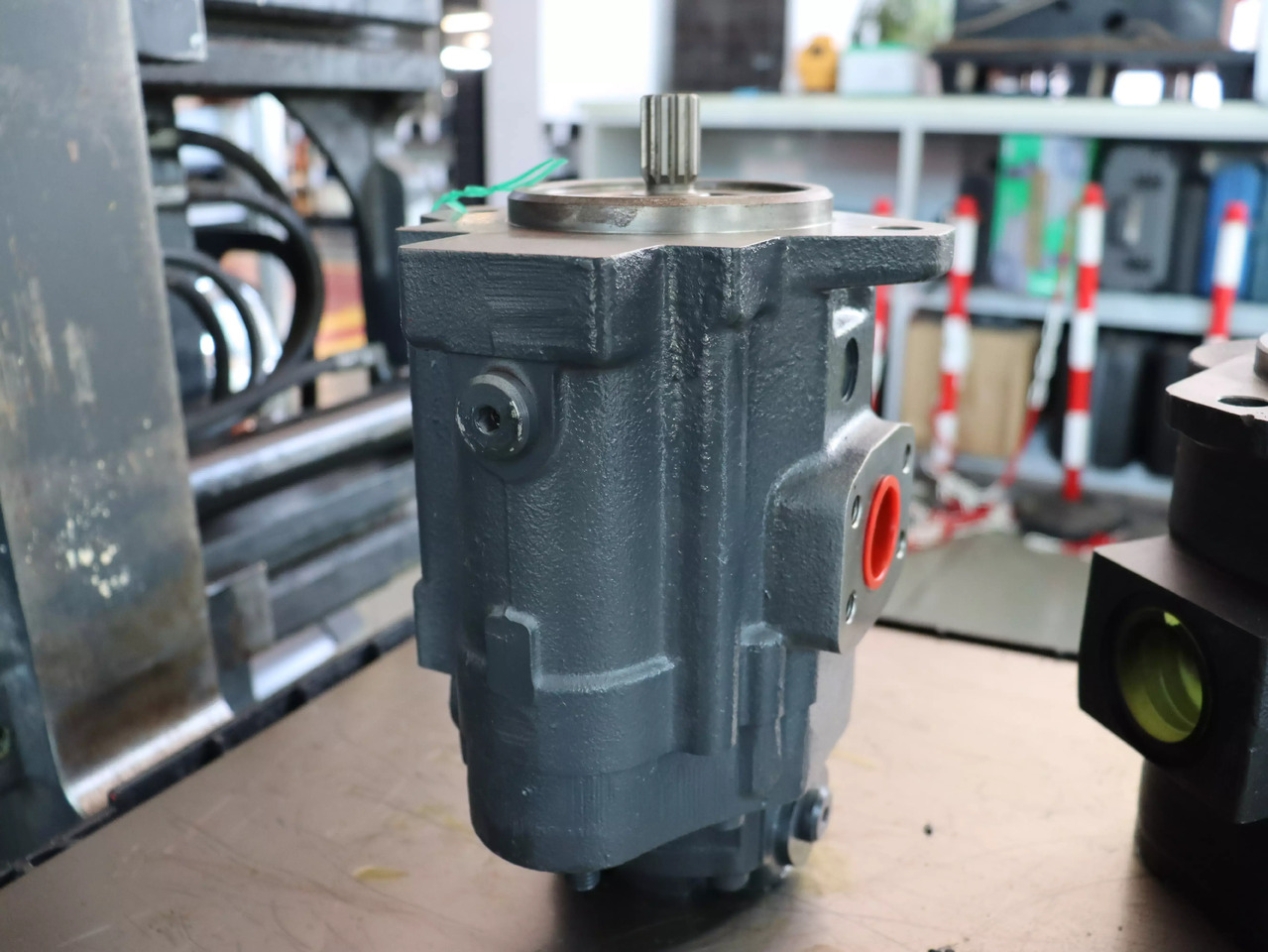CASAPPA DVP 7,8-C1S5-LMD - Hydraulic pump for Material handling equipment: picture 1 CASAPPA DVP 7,8-C1S5-LMD - Hydraulic pump for Material handling equipment: picture 1