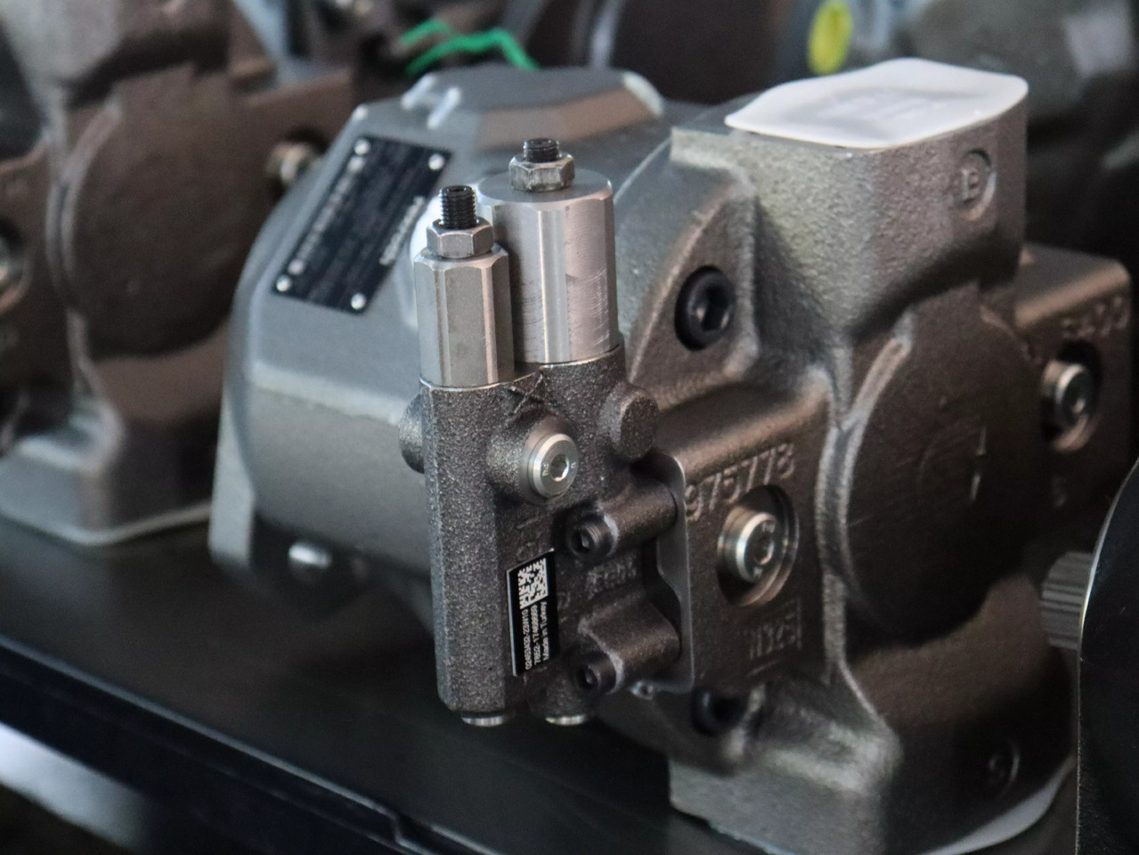 REXROTH A10VO45DFR/31R-VSC62N00 - Hydraulic pump for Material handling equipment: picture 2 REXROTH A10VO45DFR/31R-VSC62N00 - Hydraulic pump for Material handling equipment: picture 2