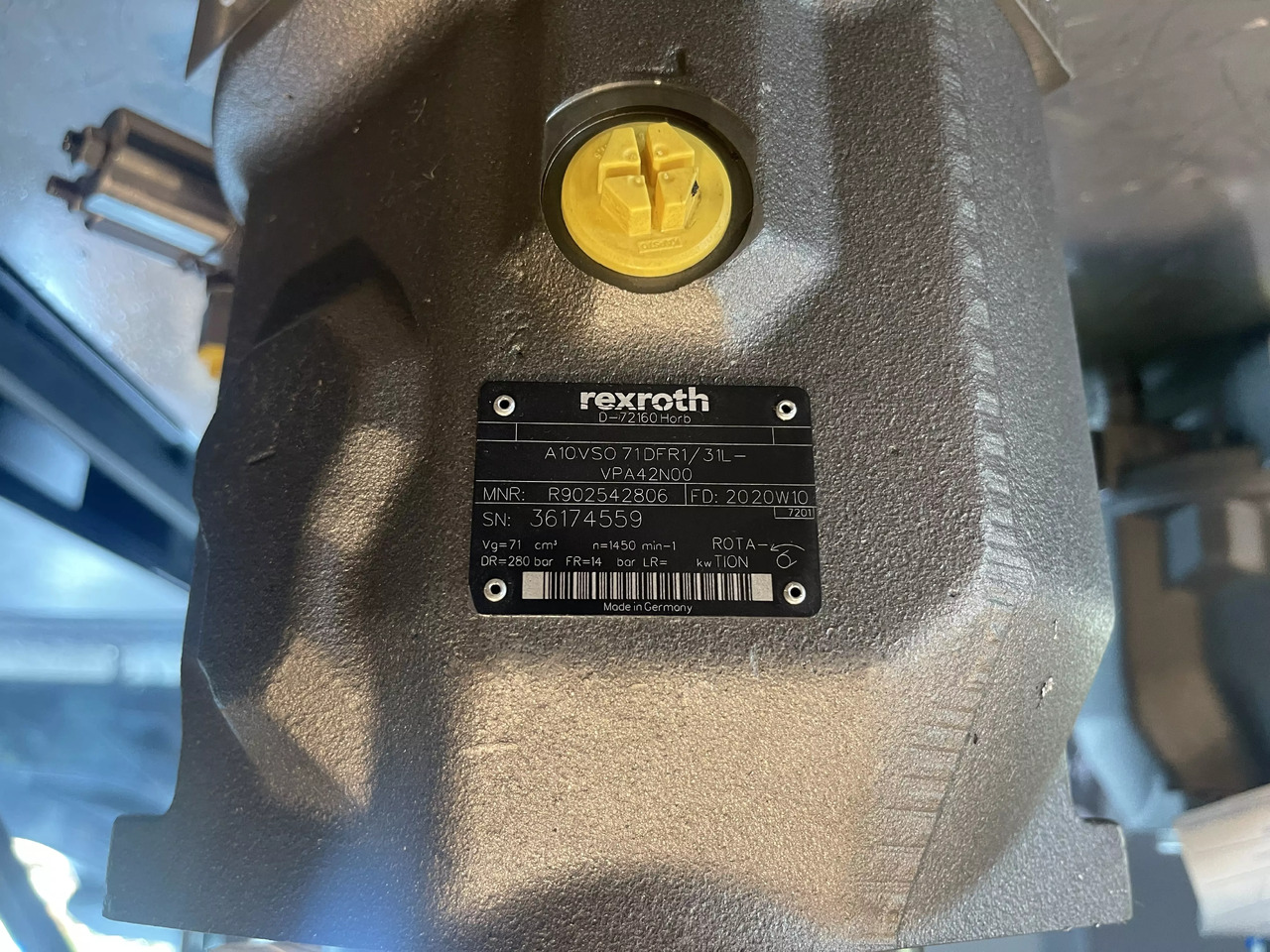 REXROTH A10VSO71DFR1/31L-VPA42N00 - Hydraulic pump for Material handling equipment: picture 4 REXROTH A10VSO71DFR1/31L-VPA42N00 - Hydraulic pump for Material handling equipment: picture 4