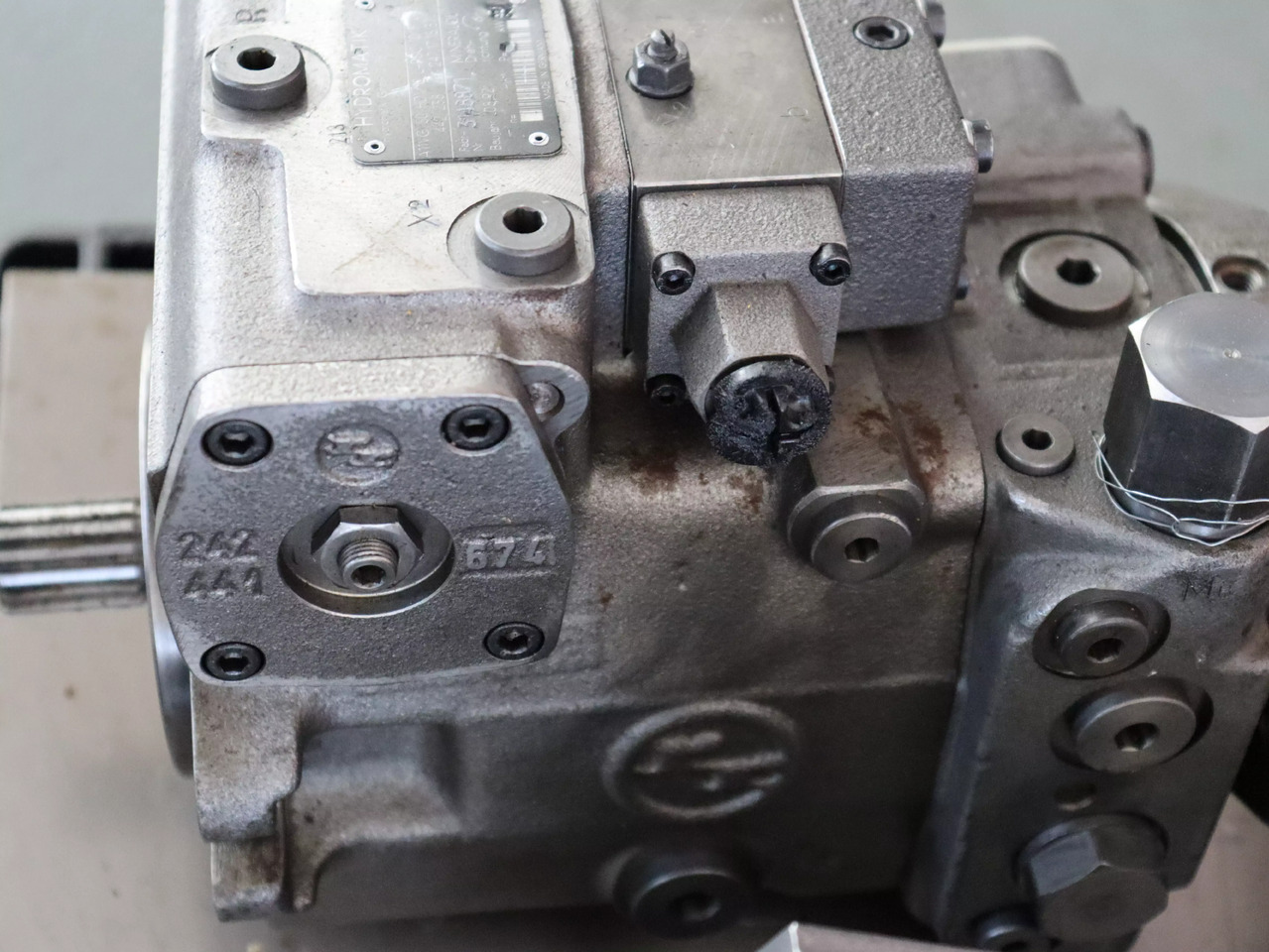 REXROTH A11VG50HD1/12L-PSC10F042S - Hydraulic pump for Material handling equipment: picture 3 REXROTH A11VG50HD1/12L-PSC10F042S - Hydraulic pump for Material handling equipment: picture 3