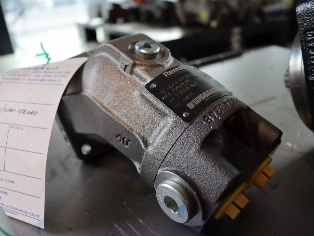 REXROTH A2FM10/61W-VZB040 - Hydraulic motor for Material handling equipment: picture 1 REXROTH A2FM10/61W-VZB040 - Hydraulic motor for Material handling equipment: picture 1