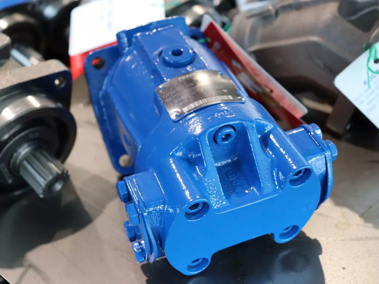 REXROTH A2FM32/61W-VBB020 - Hydraulic motor for Construction machinery: picture 2 REXROTH A2FM32/61W-VBB020 - Hydraulic motor for Construction machinery: picture 2