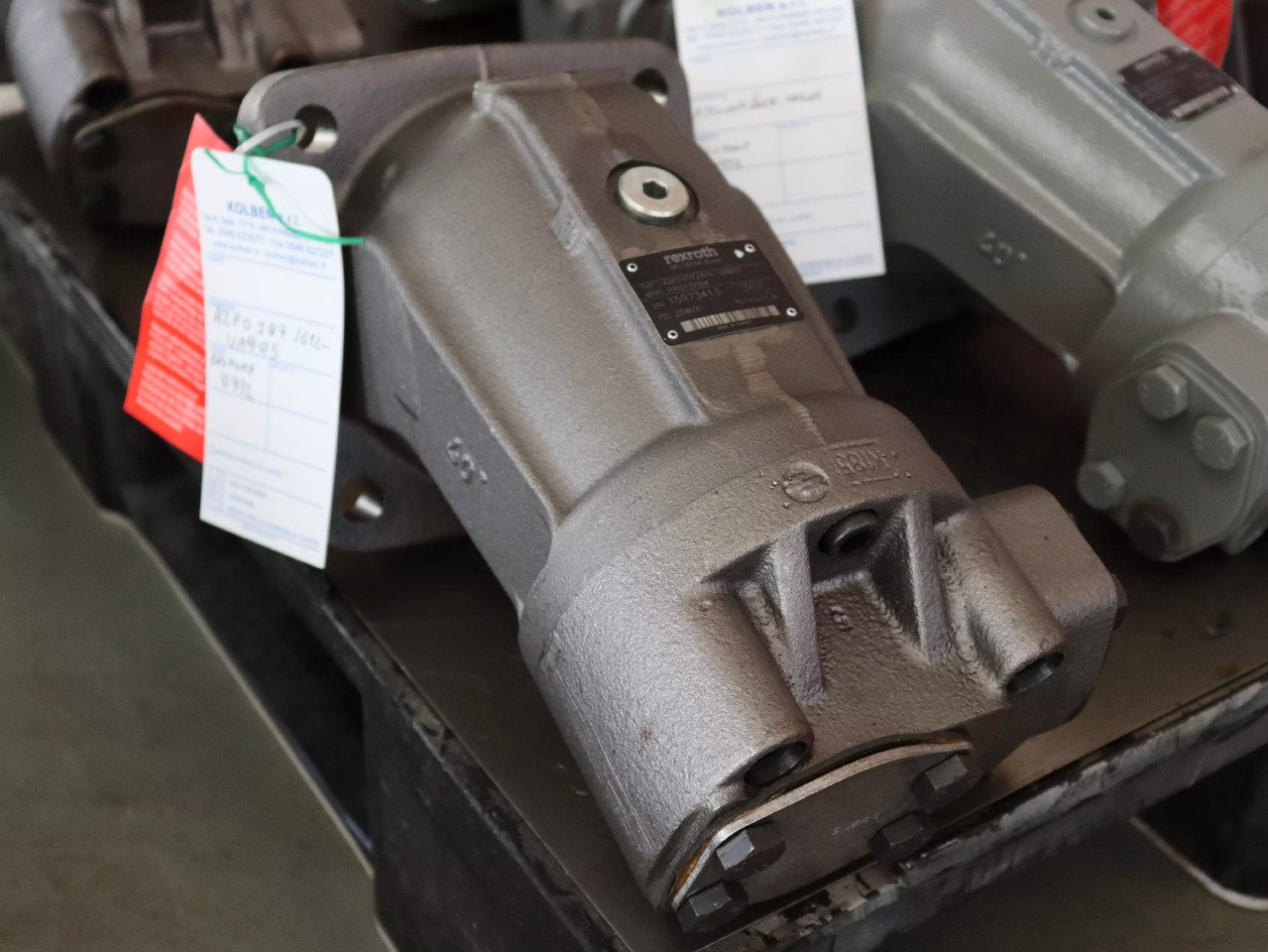 REXROTH A2FO107/61L-VAB05 - Hydraulic pump: picture 2 REXROTH A2FO107/61L-VAB05 - Hydraulic pump: picture 2