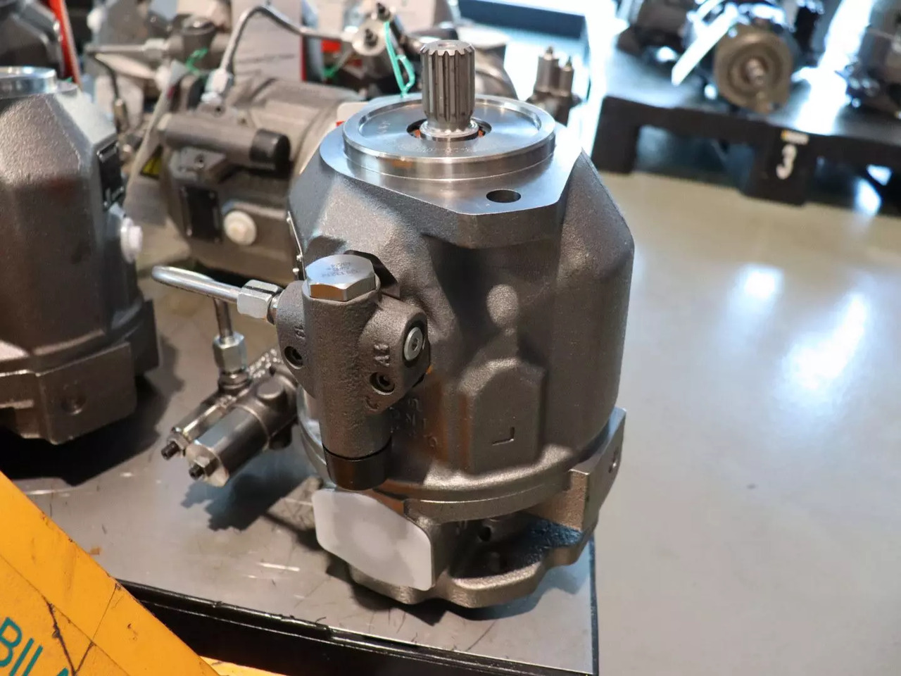 REXROTH A10VO45DFLR/31R-VSC62K01 - Spare parts for Construction machinery: picture 2 REXROTH A10VO45DFLR/31R-VSC62K01 - Spare parts for Construction machinery: picture 2