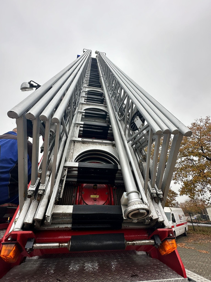 IVECO MAGIRUS 140-25A - Fire truck: picture 5 IVECO MAGIRUS 140-25A - Fire truck: picture 5