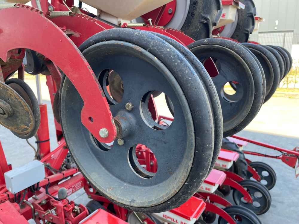 Kverneland MONOPILL SE - Seed drill: picture 3 Kverneland MONOPILL SE - Seed drill: picture 3