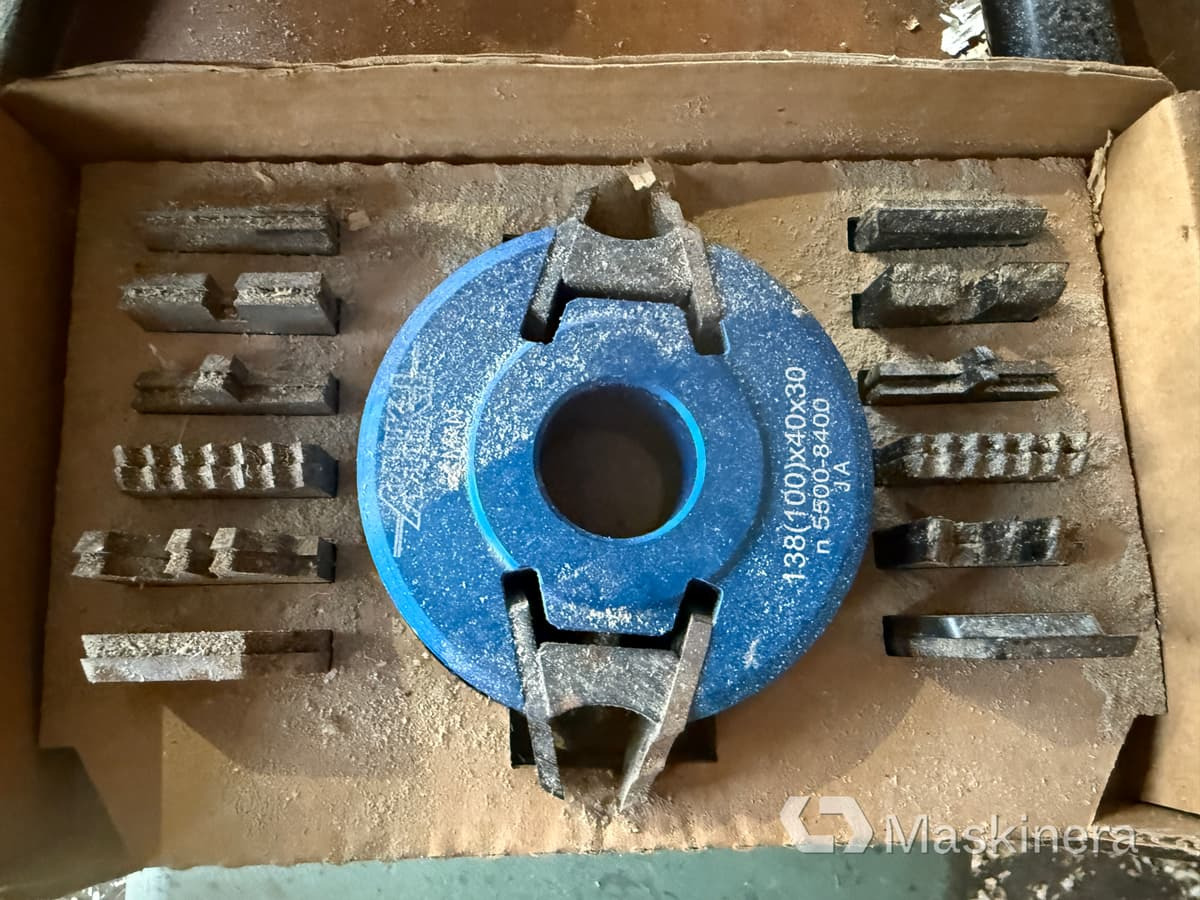 Construction equipment Bordsfräs med matarverk Jonsereds: picture 23 Construction equipment Bordsfräs med matarverk Jonsereds: picture 23