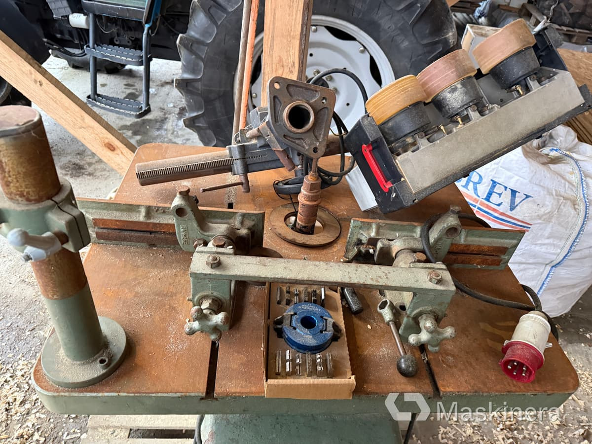 Construction equipment Bordsfräs med matarverk Jonsereds: picture 22 Construction equipment Bordsfräs med matarverk Jonsereds: picture 22