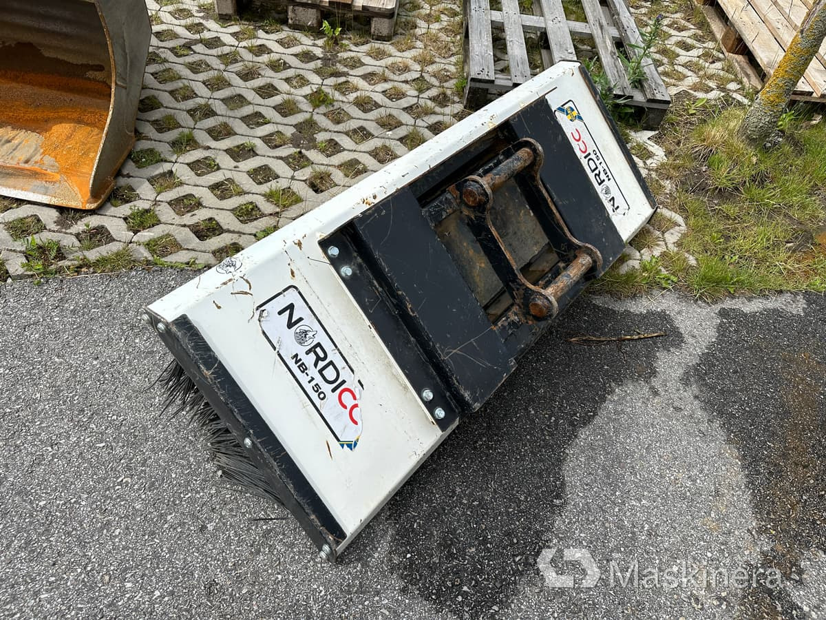 Borste Nordicc NB-150 - Broom: picture 1 Borste Nordicc NB-150 - Broom: picture 1