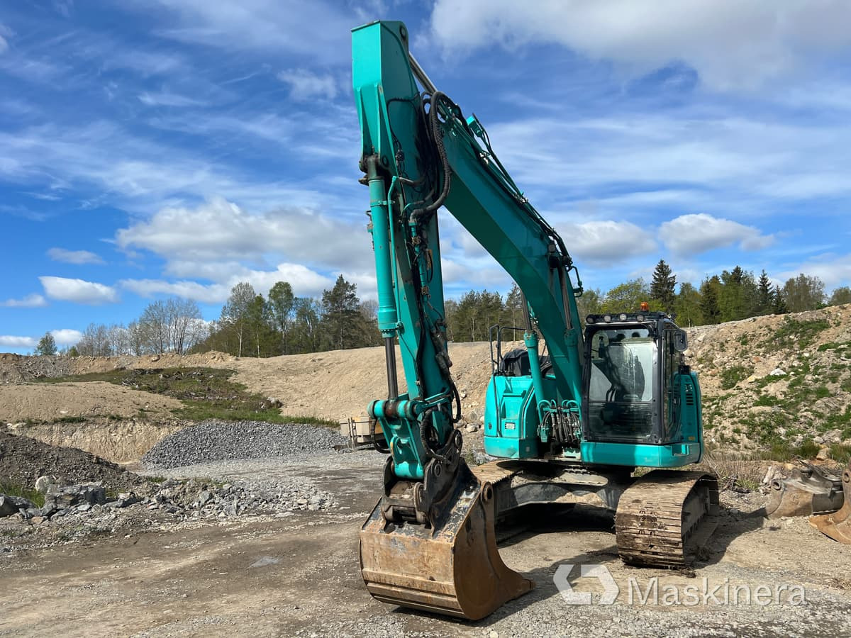 Grävmaskin Kobelco SK230SRLC-5E med tiltrotator & skopor - Crawler excavator: picture 2 Grävmaskin Kobelco SK230SRLC-5E med tiltrotator & skopor - Crawler excavator: picture 2