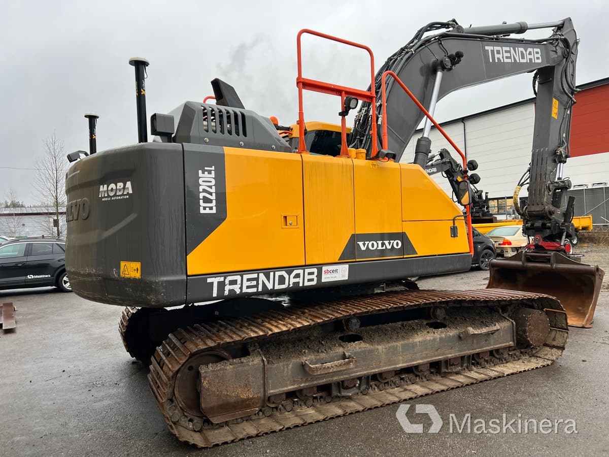 Grävmaskin Volvo EC220EL med tillbehör - Crawler excavator: picture 5 Grävmaskin Volvo EC220EL med tillbehör - Crawler excavator: picture 5