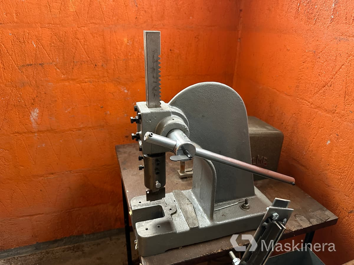 Handpress - Machine tool: picture 3 Handpress - Machine tool: picture 3