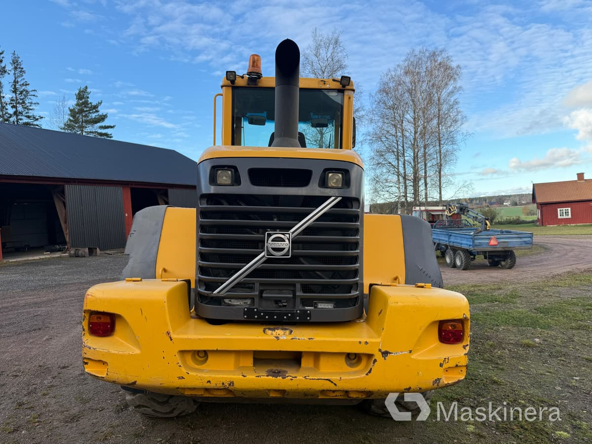 Hjullastare Volvo L90E med tillbehör - Wheel loader: picture 4 Hjullastare Volvo L90E med tillbehör - Wheel loader: picture 4