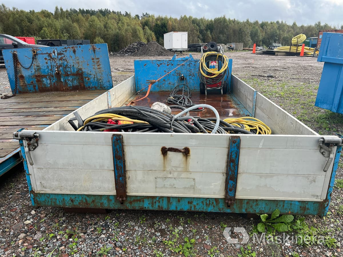 Lämflak lastväxlare - Roll-off container: picture 5 Lämflak lastväxlare - Roll-off container: picture 5
