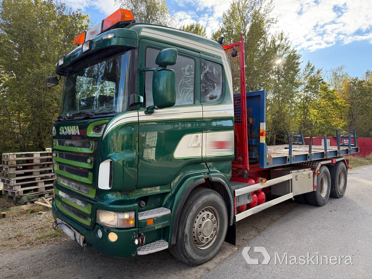 Lastväxlare Scania R420 6X4 Tridem med maskinflak och grusflak - Hook lift truck: picture 1 Lastväxlare Scania R420 6X4 Tridem med maskinflak och grusflak - Hook lift truck: picture 1