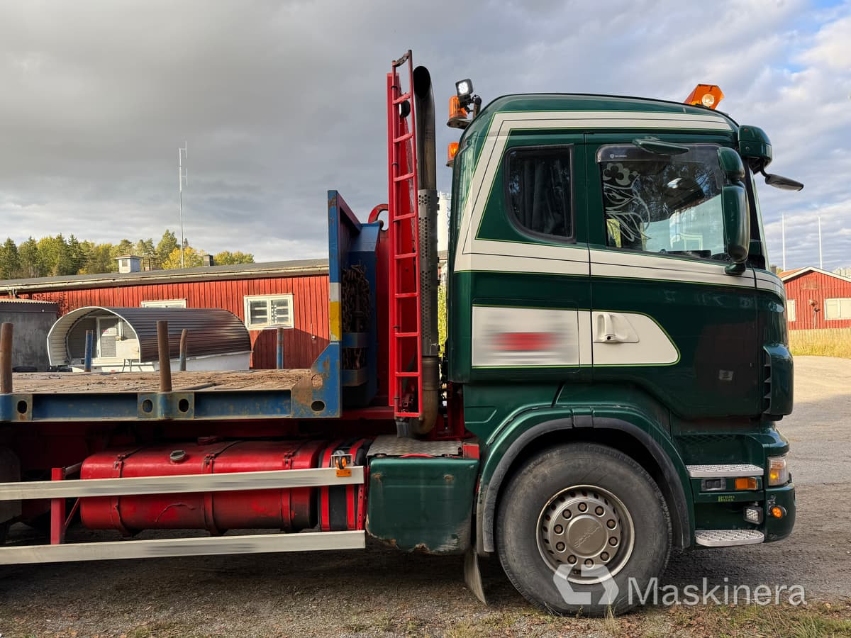 Lastväxlare Scania R420 6X4 Tridem med maskinflak och grusflak - Hook lift truck: picture 4 Lastväxlare Scania R420 6X4 Tridem med maskinflak och grusflak - Hook lift truck: picture 4