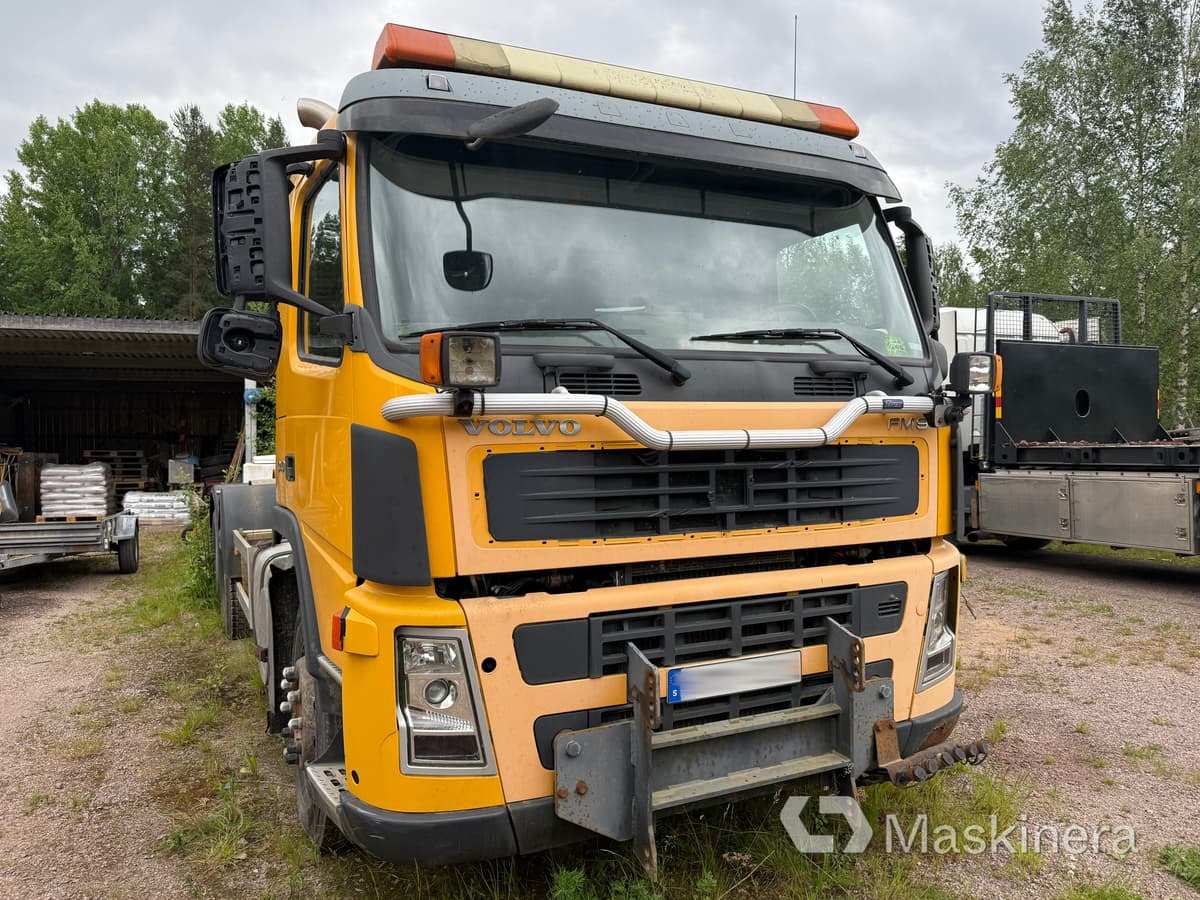 Lastväxlare Volvo FM9 6*2 (Rep.objekt) - Hook lift truck: picture 2 Lastväxlare Volvo FM9 6*2 (Rep.objekt) - Hook lift truck: picture 2