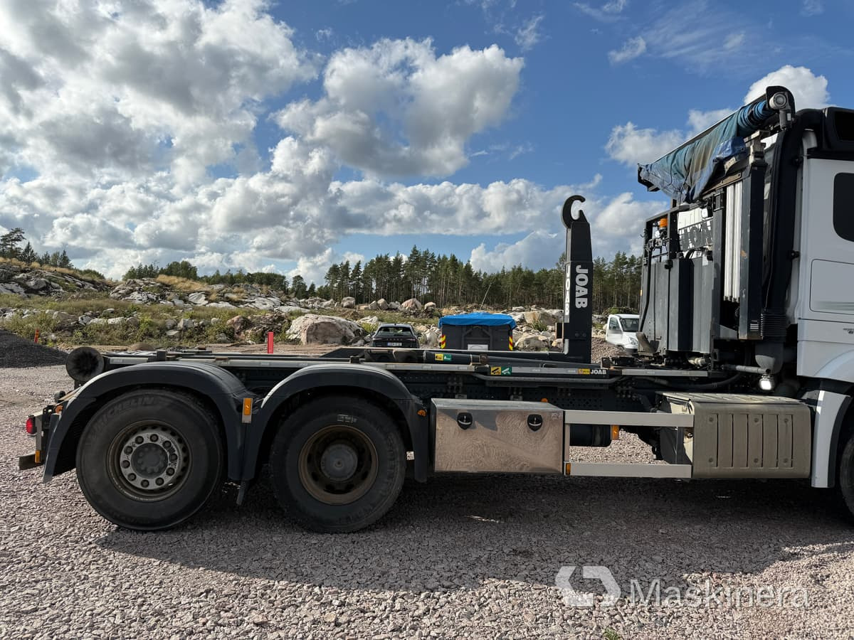 Mercedes Arocs 2551 Tandem Lastväxlare Mercedes Arocs 2551 - Hook lift truck: picture 5 Mercedes Arocs 2551 Tandem Lastväxlare Mercedes Arocs 2551 - Hook lift truck: picture 5