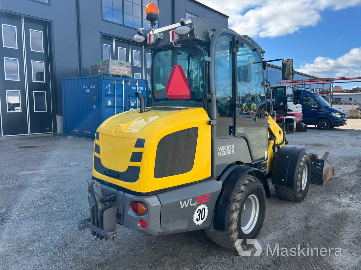 Hjullastare Wacker Neuson WL 32 med redskap - Other machinery: picture 5 Hjullastare Wacker Neuson WL 32 med redskap - Other machinery: picture 5