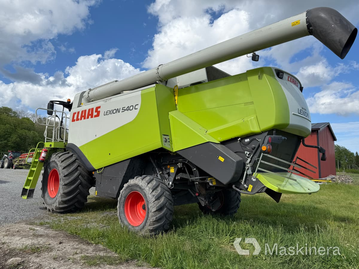 Skördetröska Claas Lexion 540C - Other machinery: picture 4 Skördetröska Claas Lexion 540C - Other machinery: picture 4