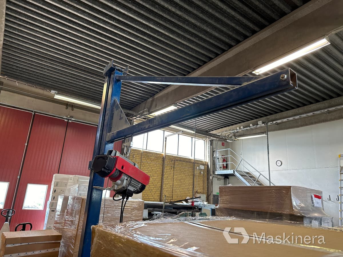 Pelarkran Vinsch 400 kg - Warehouse equipment: picture 2 Pelarkran Vinsch 400 kg - Warehouse equipment: picture 2