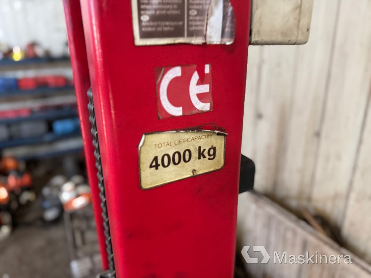 STools Tvåpelarlyft ScandicTools LF-140FE - Workshop equipment: picture 2 STools Tvåpelarlyft ScandicTools LF-140FE - Workshop equipment: picture 2