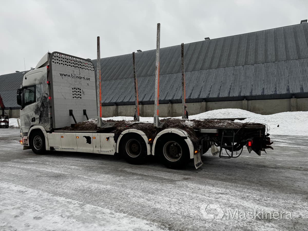 Scania R650B6X4NB Timmerekipage Scania R650B med kran och HLM Släp - Timber truck: picture 3 Scania R650B6X4NB Timmerekipage Scania R650B med kran och HLM Släp - Timber truck: picture 3