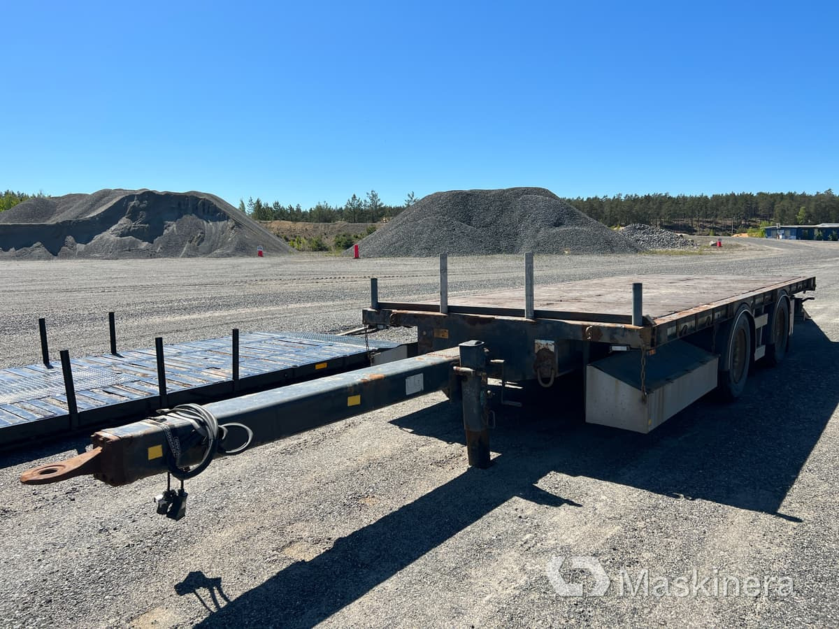 Släp Närko C2YP53G11 med ramper - Dropside/ Flatbed trailer: picture 1 Släp Närko C2YP53G11 med ramper - Dropside/ Flatbed trailer: picture 1