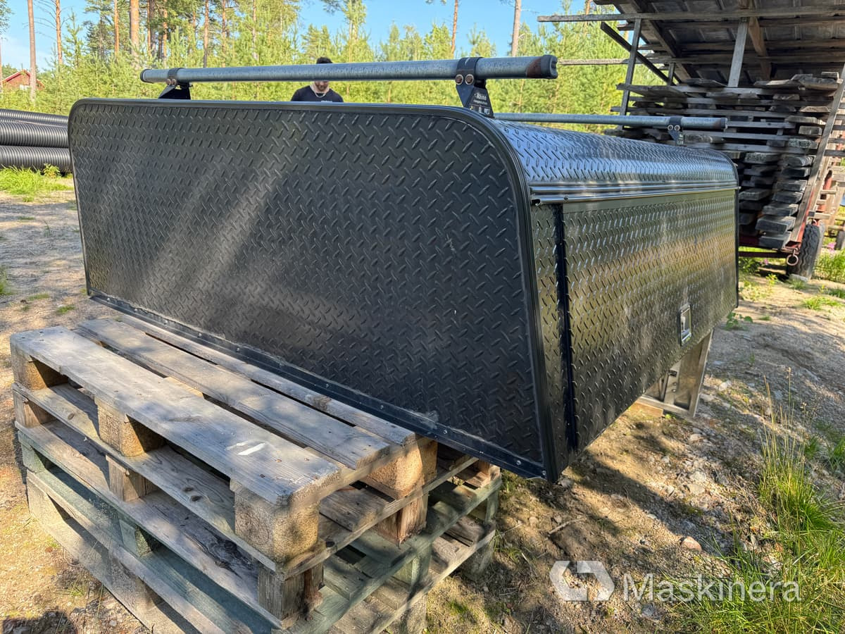 A.R.E DIAMOND EDITION DCU A.R.E aluminiumkåpa till pickup - Spare parts for Pickup truck: picture 5 A.R.E DIAMOND EDITION DCU A.R.E aluminiumkåpa till pickup - Spare parts for Pickup truck: picture 5