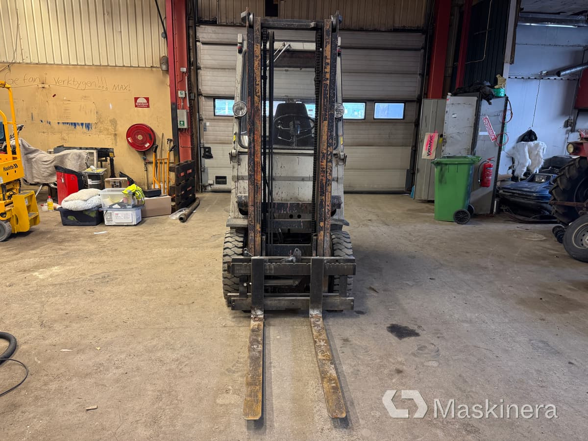 Toyota Atlet FBA 25 Truck Toyota FBA 25 - Electric forklift: picture 2 Toyota Atlet FBA 25 Truck Toyota FBA 25 - Electric forklift: picture 2