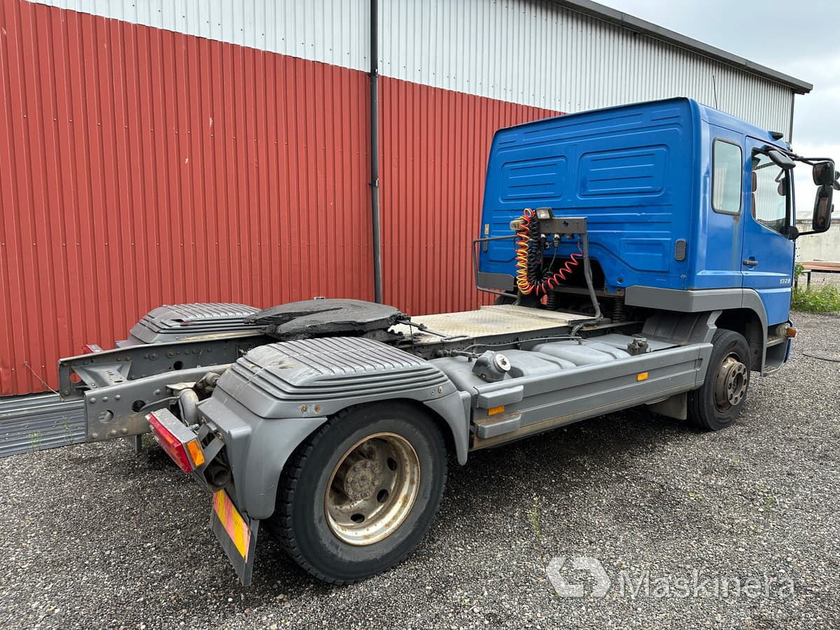 Lastbil Mercedes-Benz Atego 1328 LS 4X - Tractor unit: picture 3 Lastbil Mercedes-Benz Atego 1328 LS 4X - Tractor unit: picture 3