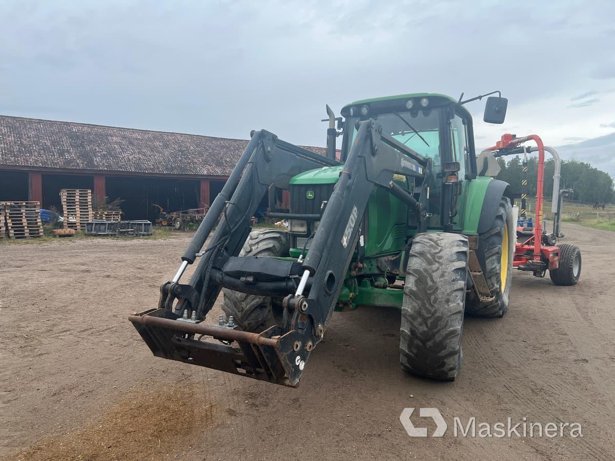 Traktor John Deere 6620 med lastare - Farm tractor: picture 2 Traktor John Deere 6620 med lastare - Farm tractor: picture 2