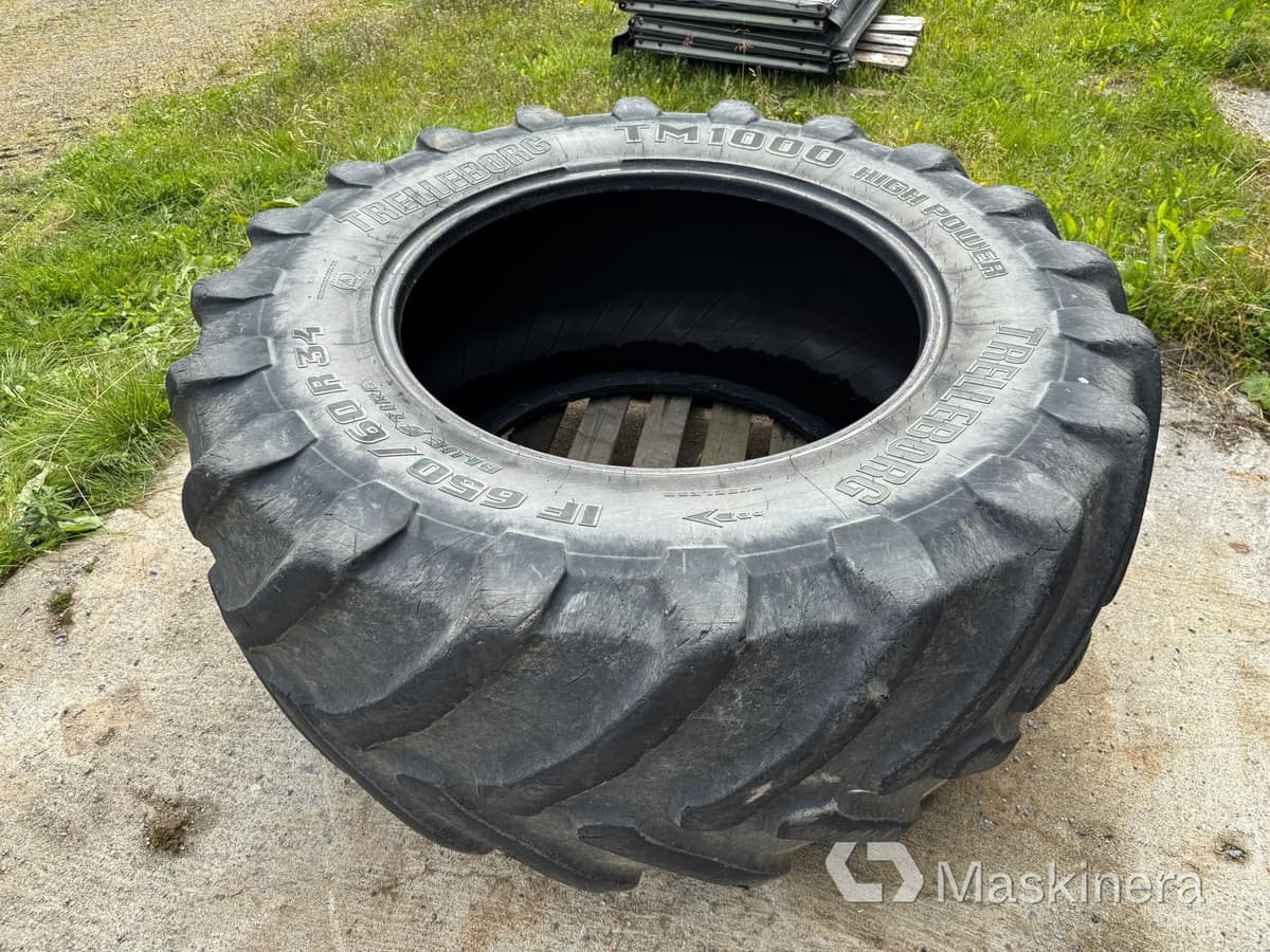 Trelleborg TM1000 High Power Traktordäck Trelleborg - Tire for Farm tractor: picture 1 Trelleborg TM1000 High Power Traktordäck Trelleborg - Tire for Farm tractor: picture 1