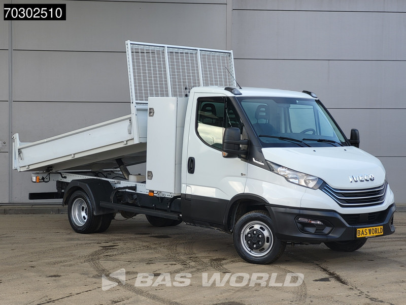 Iveco Daily 35C14 Automaat Kipper met Kist Dubbellucht 3,5t Trekhaak Airco Cruise Euro6 Tipper Benne Kieper Airco Trekhaak Cruise control - Tipper van: picture 5 Iveco Daily 35C14 Automaat Kipper met Kist Dubbellucht 3,5t Trekhaak Airco Cruise Euro6 Tipper Benne Kieper Airco Trekhaak Cruise control - Tipper van: picture 5