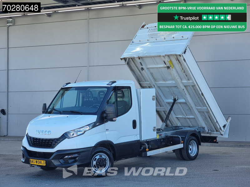 Iveco Daily 35C14 Kipper met Kist Dubbellucht 3,5t Trekhaak Airco Cruise Camera Euro6 Tipper Benne Kieper Airco Trekhaak Cruise control - Tipper van: picture 1 Iveco Daily 35C14 Kipper met Kist Dubbellucht 3,5t Trekhaak Airco Cruise Camera Euro6 Tipper Benne Kieper Airco Trekhaak Cruise control - Tipper van: picture 1