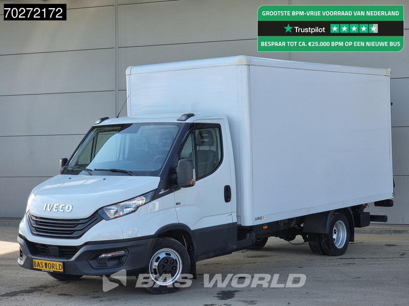 Iveco Daily 35C16 Automaat Laadklep Bakwagen Airco Camera Dubbellucht Meubelbak Koffer 17m3 Airco - Box van: picture 1 Iveco Daily 35C16 Automaat Laadklep Bakwagen Airco Camera Dubbellucht Meubelbak Koffer 17m3 Airco - Box van: picture 1
