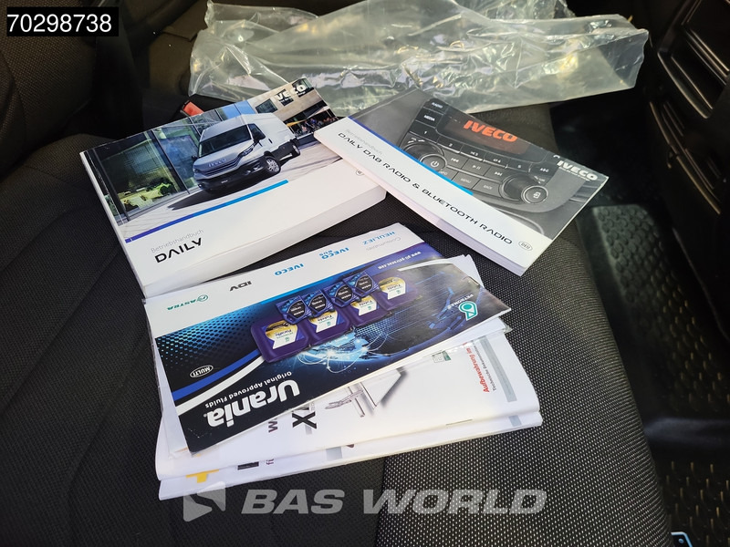 Box van Iveco Daily 35C16 Laadklep Dubbellucht Bakwagen 160PK Airco Euro6 Meubelbak Koffer Airco: picture 18