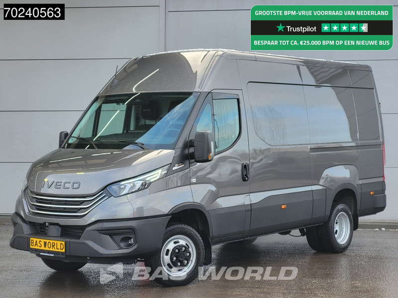 Iveco Daily 35C18 3.0L 180PK Automaat Dubbellucht L2H2 ACC Navi Camera 12Airco - Panel van: picture 1 Iveco Daily 35C18 3.0L 180PK Automaat Dubbellucht L2H2 ACC Navi Camera 12Airco - Panel van: picture 1