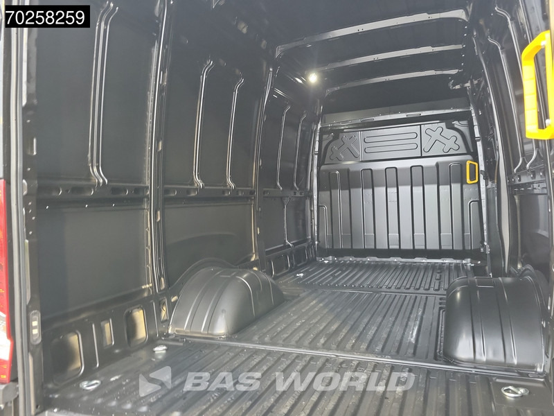 Iveco Daily 35C21 210PK Automaat L2H2 Black Edition Dubbellucht ACC LED Camera L2 12m3 Airco - Panel van: picture 3 Iveco Daily 35C21 210PK Automaat L2H2 Black Edition Dubbellucht ACC LED Camera L2 12m3 Airco - Panel van: picture 3