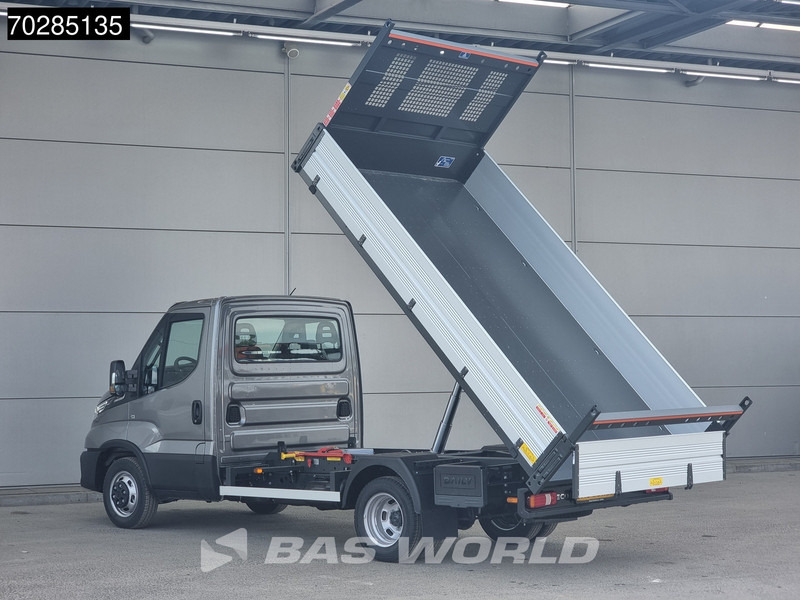 Iveco Daily 35C21 3.0L 210PK Automaat Open Laadbak 2025 ACC Airco CarPlay Pritsche Pickup Open Box 3m3 Airco - Flatbed van: picture 2 Iveco Daily 35C21 3.0L 210PK Automaat Open Laadbak 2025 ACC Airco CarPlay Pritsche Pickup Open Box 3m3 Airco - Flatbed van: picture 2