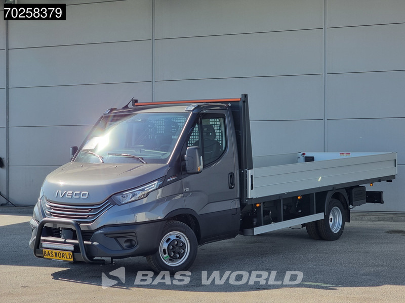 Iveco Daily 35C21 3.0L 210PK Black Edition 2025model Open laadbak CarPlay ACC LED 3,5T Trekvermogen Pritsche Pickup Airco - Flatbed van: picture 2 Iveco Daily 35C21 3.0L 210PK Black Edition 2025model Open laadbak CarPlay ACC LED 3,5T Trekvermogen Pritsche Pickup Airco - Flatbed van: picture 2